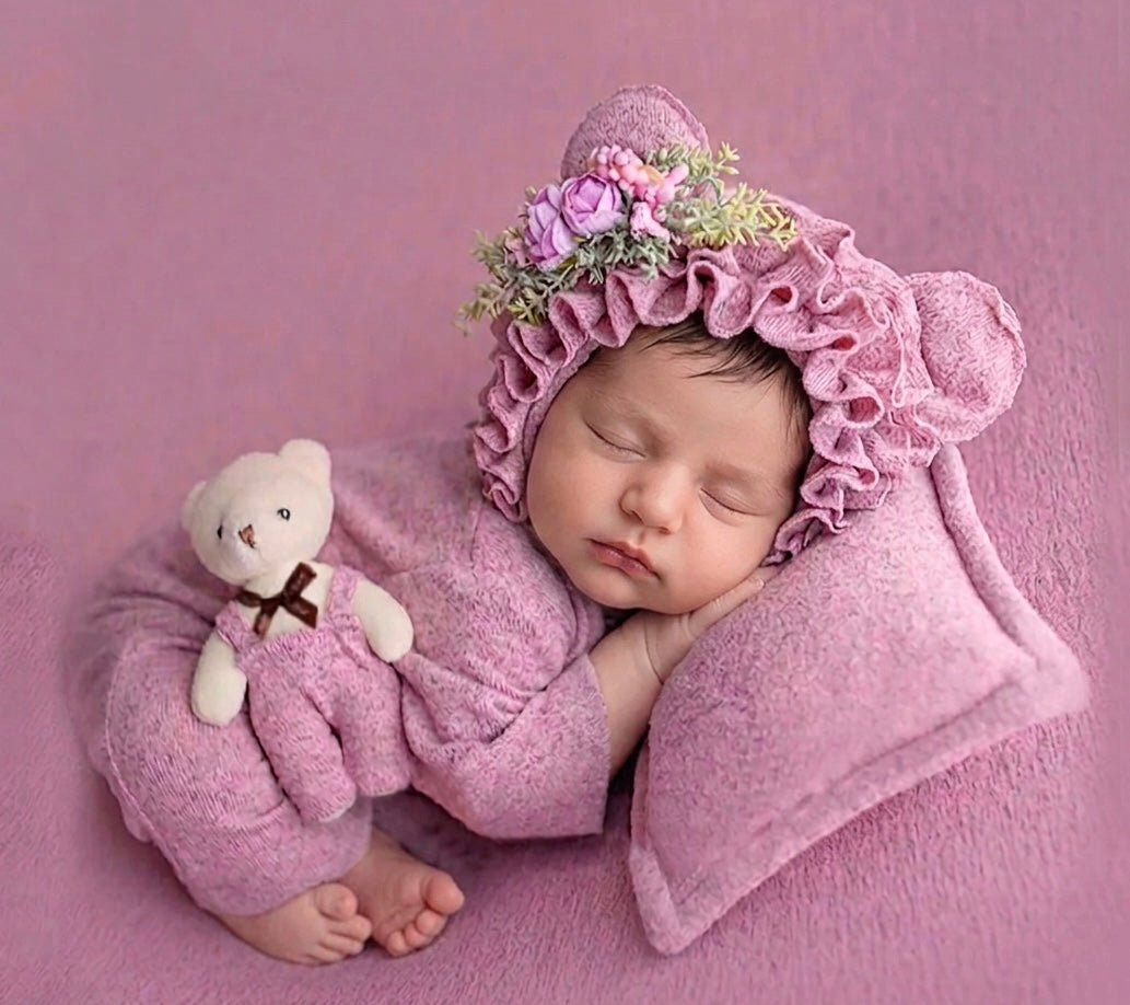 Newborn Photo Set "Romantic Bear" - Ruffle Hooded Cover and Matching Teddy Bear - Luxury Outfit for Newborn Photo Shoot - Mauve Color