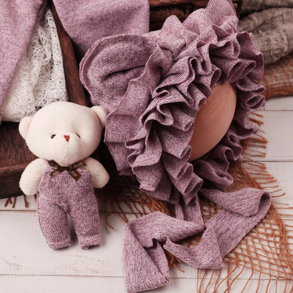 Ensemble photo nouveau-né "Ours romantique" - Couverture à capuche volantée et ourson assorti - Tenue de luxe pour séance photo de nouveau-né - Couleur mauve